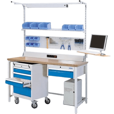 Werkbank mit Schubladen, Regalaufsatz und Lochwand – ideal für geordnete Arbeitsprozesse. Perfekt für professionelle Betriebsausstattungen und Betriebseinrichtungen.